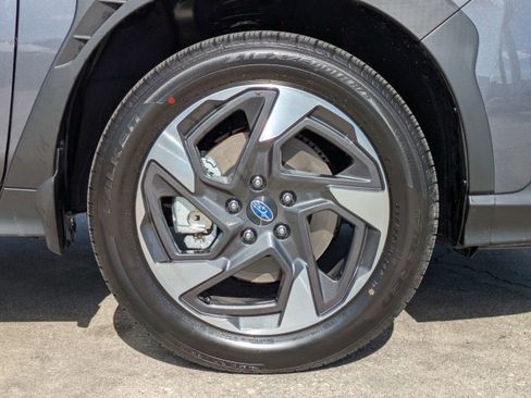 Certified 2025 Subaru Crosstrek 2.5i Limited w/ Popular Package #3A image 11