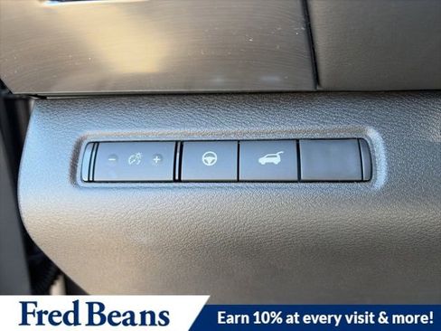 New 2026 Nissan Pathfinder SL w/ SL Premium Package (P04) AWD/4WD image 19