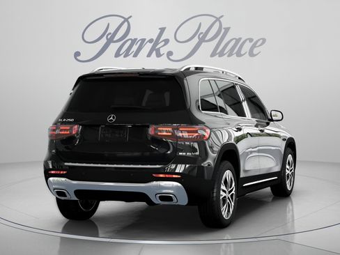 Certified 2026 Mercedes-Benz GLB 250 image 19