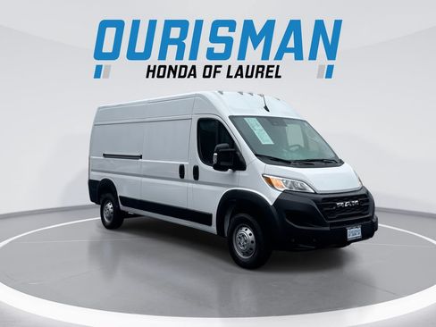 Used 2023 RAM ProMaster 2500 FWD image 2