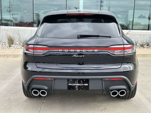 New 2026 Porsche Macan image 6