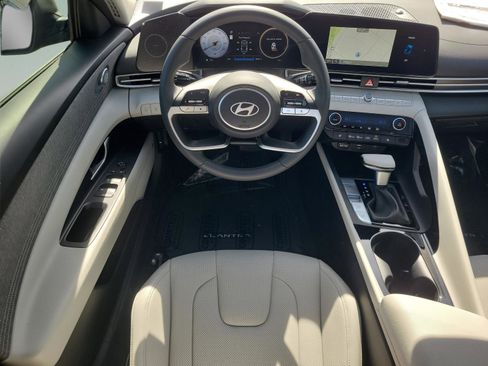 New 2026 Hyundai Elantra Limited image 14