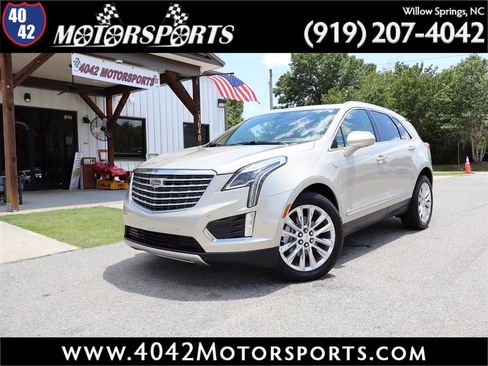 Used 2017 Cadillac XT5 Platinum AWD/4WD image 1