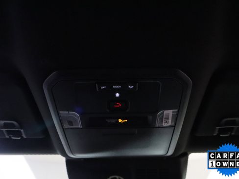 Used 2025 Toyota Tacoma SR5 image 28