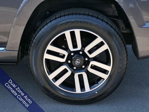 Used 2022 Toyota 4Runner Limited RWD image 11