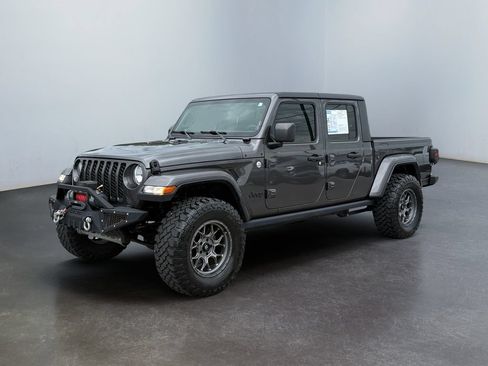 Used 2021 Jeep Gladiator Sport AWD/4WD image 7