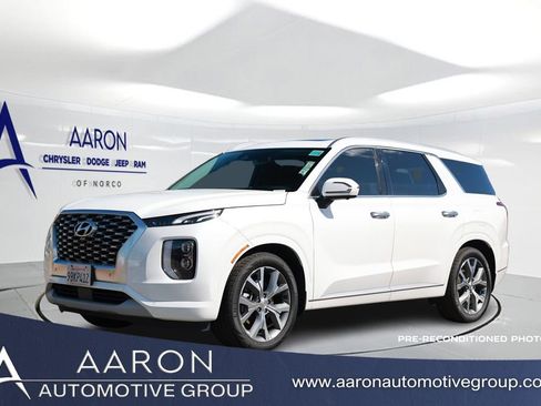 Used 2022 Hyundai Palisade Limited image 1