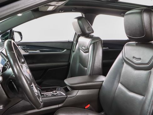 Used 2024 Cadillac XT5 Premium Luxury image 25