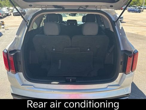Certified 2021 Kia Sorento S FWD image 10