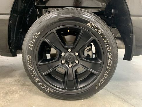 Used 2023 RAM 1500 Big Horn AWD/4WD image 5