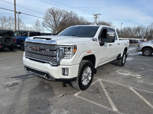 Used 2023 GMC Sierra 2500 Denali w/ Denali Ultimate Package image 3