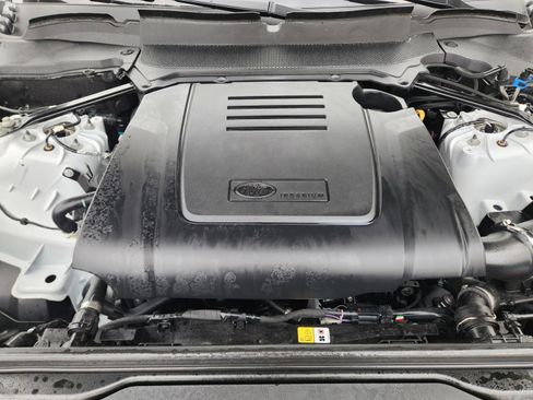 New 2026 Land Rover Discovery Dynamic SE AWD/4WD image 16