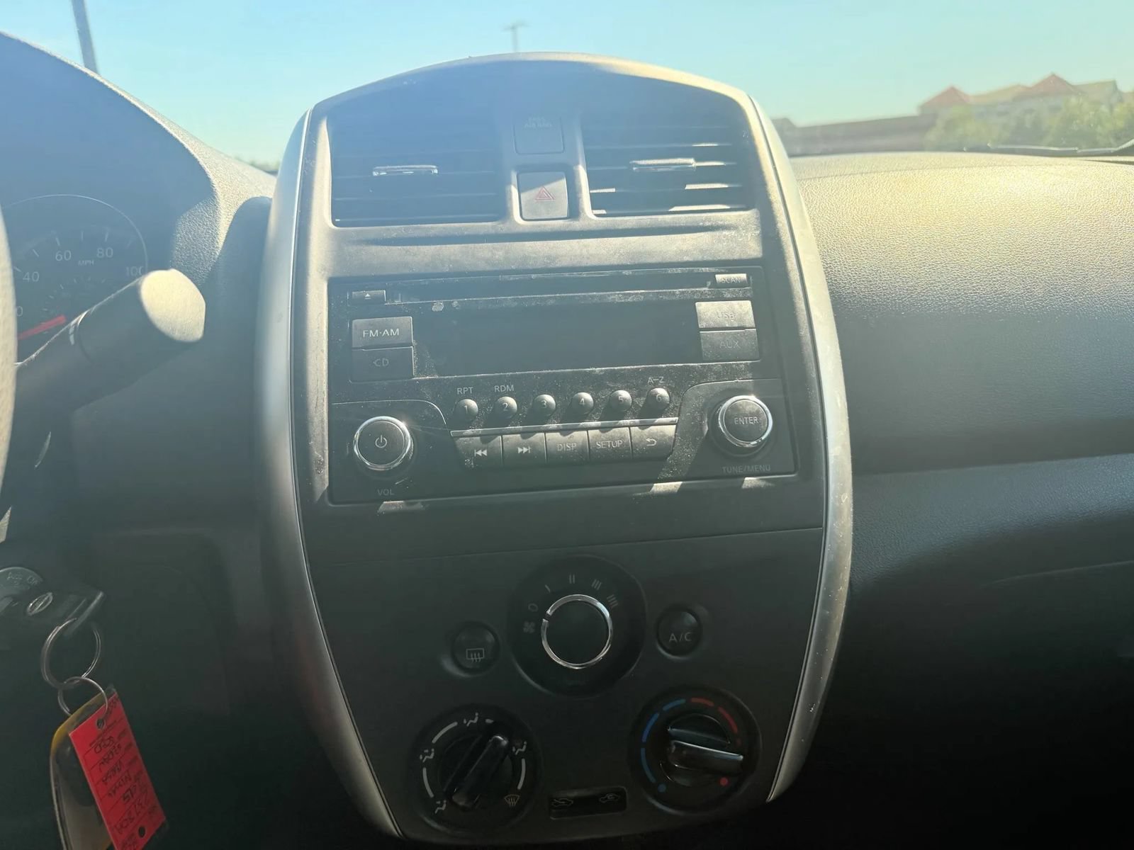 Used 2015 Nissan Versa SV w/ SV Appearance Package FWD image 19