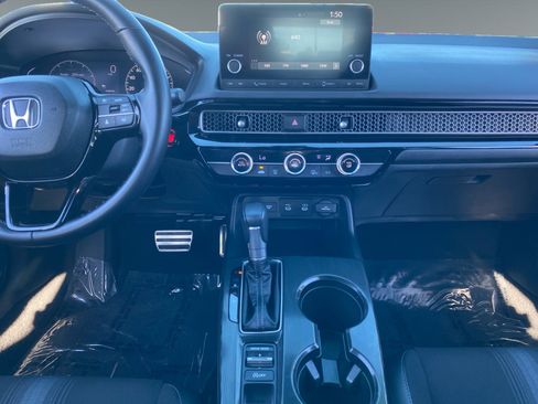 Used 2025 Honda Civic Sport image 11