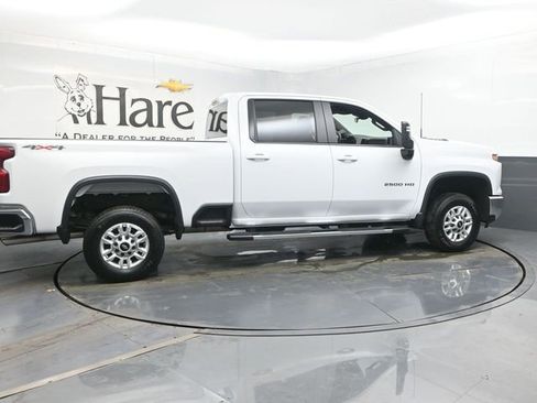 Used 2025 Chevrolet Silverado 2500 LT w/ Convenience Package AWD/4WD image 36