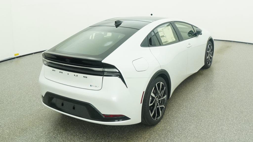 New 2026 Toyota Prius Plug-In Hybrid FWD image 48