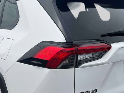 Certified 2025 Toyota RAV4 XLE AWD/4WD image 14