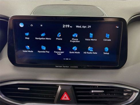 Used 2023 Hyundai Santa Fe Limited AWD/4WD image 15