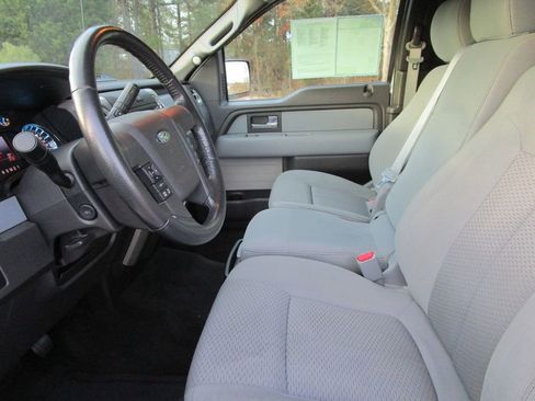 Used 2013 Ford F150 XLT w/ XLT Chrome Pkg image 25