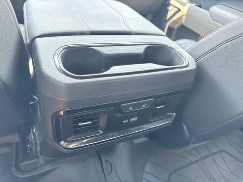Used 2023 Chevrolet Silverado 1500 ZR2 AWD/4WD image 16