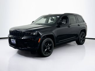Used 2023 Jeep Grand Cherokee Altitude video 1