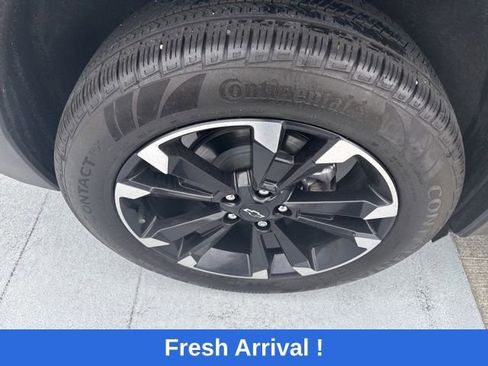 Used 2025 Chevrolet Equinox RS w/ Safety and Technology Package FWD image 20