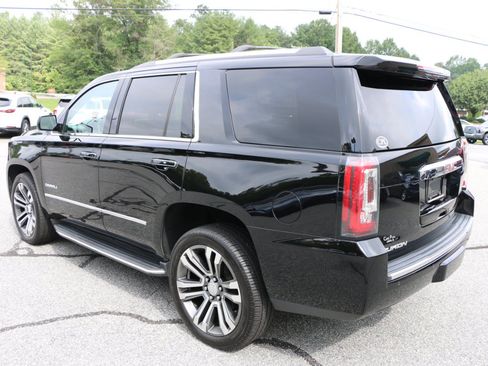 Used 2017 GMC Yukon Denali w/ Open Road Package RWD image 3