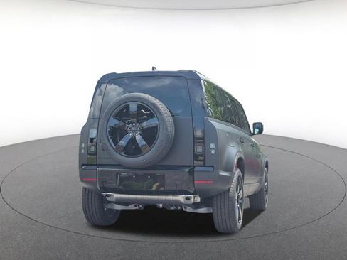 Used 2026 Land Rover Defender 110 S AWD/4WD image 5