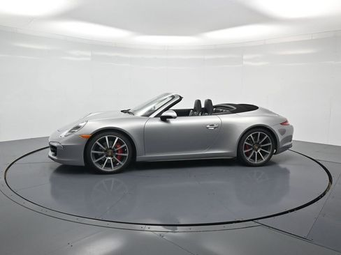 Used 2016 Porsche 911 Carrera 4S image 2