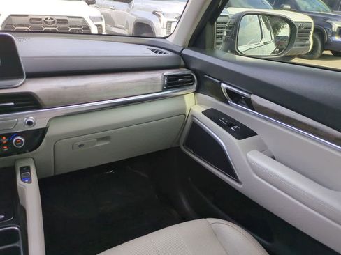Used 2020 Kia Telluride EX AWD/4WD image 17