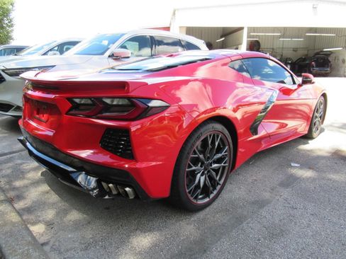 Used 2024 Chevrolet Corvette Stingray Preferred Cpe w/ Z51 Performance Package RWD image 7