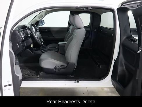 Used 2021 Toyota Tacoma SR image 17