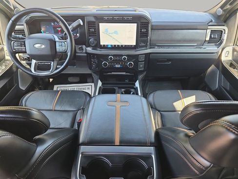 Used 2023 Ford F350 Platinum image 40