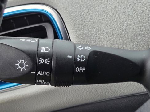 Used 2017 Toyota Prius Prime Advanced image 22