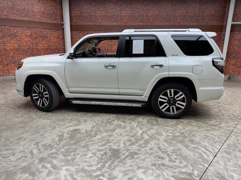 Used 2023 Toyota 4Runner Limited image 2