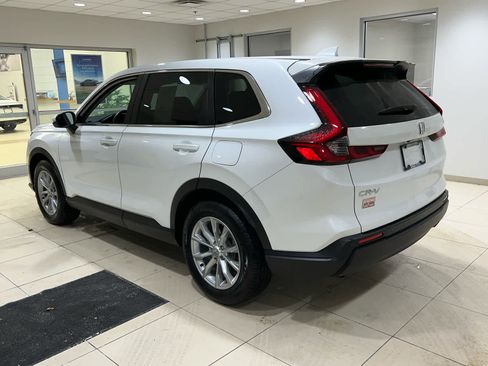 Used 2023 Honda CR-V EX-L image 8