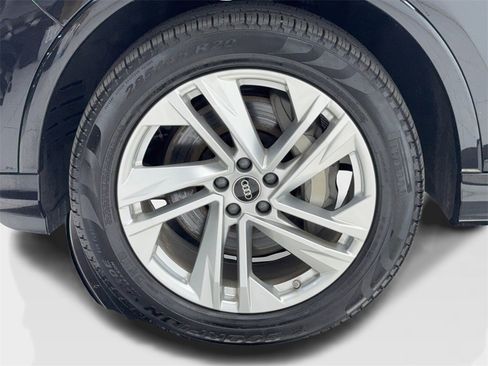 Used 2022 Audi Q7 3.0T Premium image 57