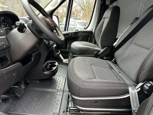 New 2026 RAM ProMaster 2500 w/ Power Group image 10