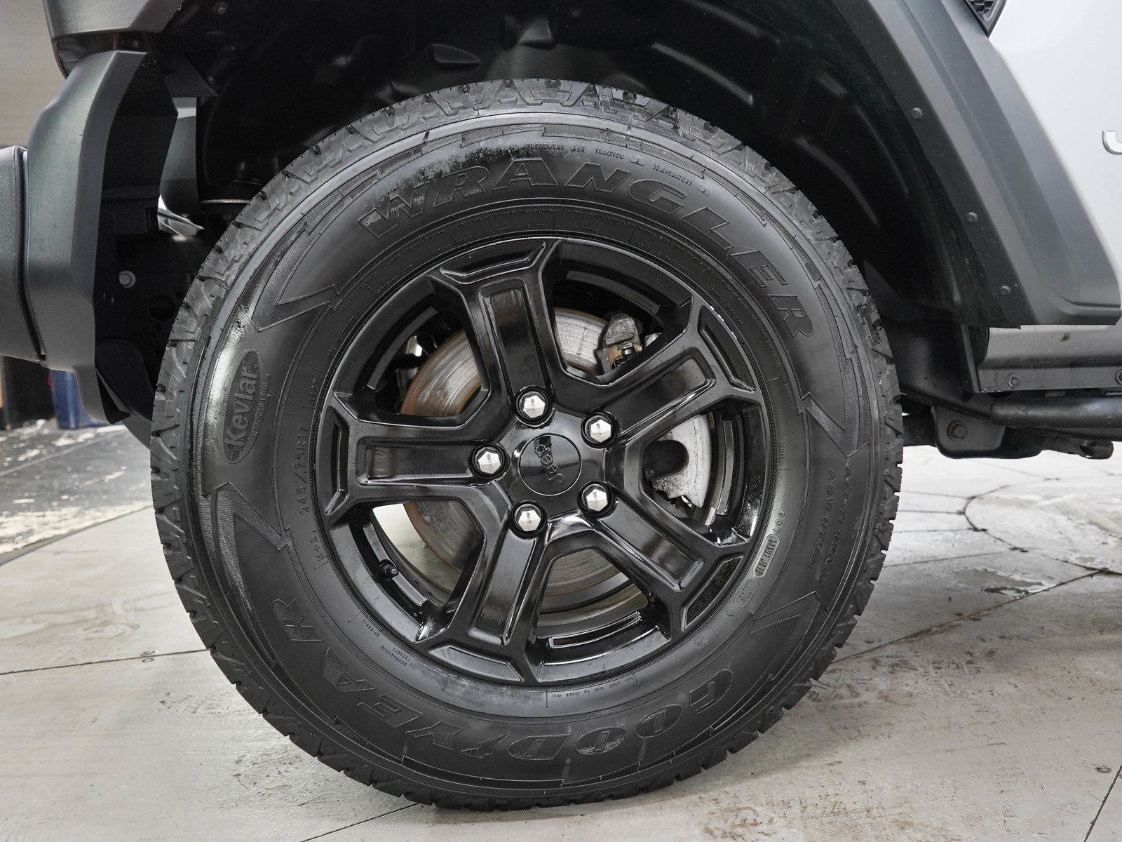 Used 2019 Jeep Wrangler Sport AWD/4WD image 25
