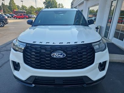 New 2027 Ford Explorer ST-Line w/ Premium Package