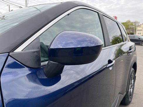 New 2026 Nissan Rogue SV AWD/4WD image 8