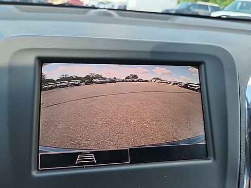 Used 2024 Chevrolet Equinox LT AWD/4WD image 21