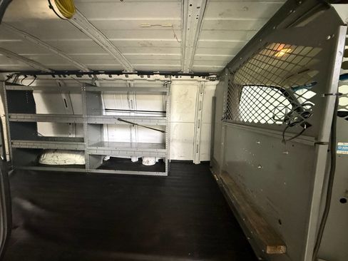 Used 2014 Chevrolet Express 3500 3500 3dr Extended Cargo Van image 59