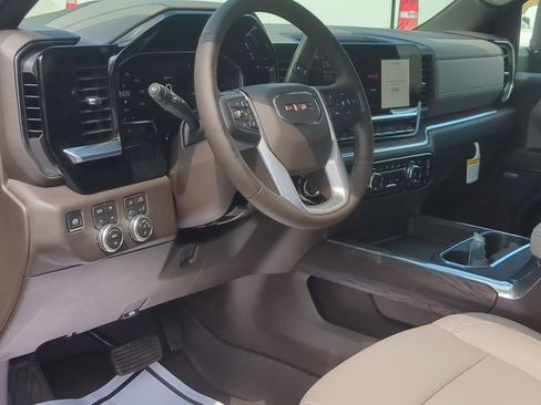 New 2026 GMC Sierra 2500 SLT w/ SLT Premium Package AWD/4WD image 10