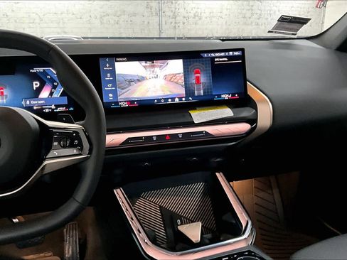 Certified 2025 BMW X3 xDrive30i w/ Convenience Package image 9