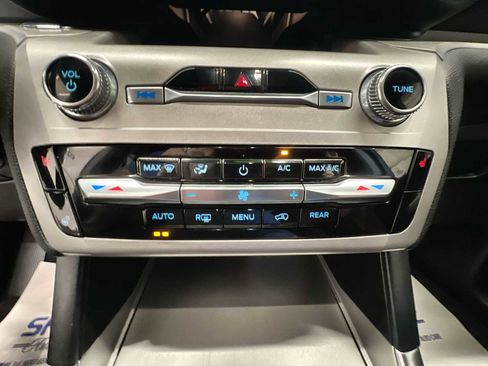 Used 2023 Ford Explorer XLT w/ Equipment Group 202A image 16