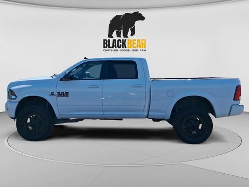 Used 2018 RAM 2500 Big Horn w/ Sport Appearance Group AWD/4WD image 6