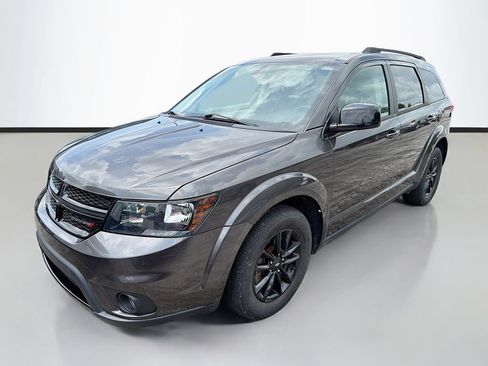 Used 2019 Dodge Journey SE w/ Connectivity Group FWD image 5