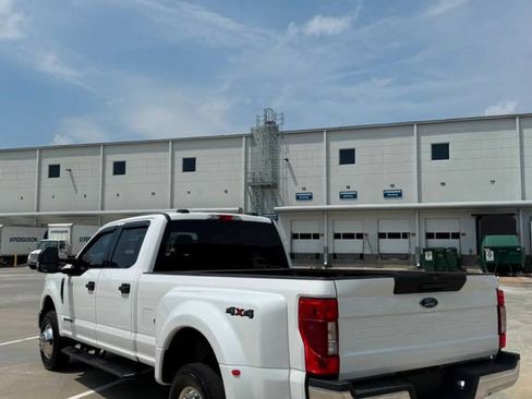 Used 2020 Ford F350 XLT AWD/4WD image 7