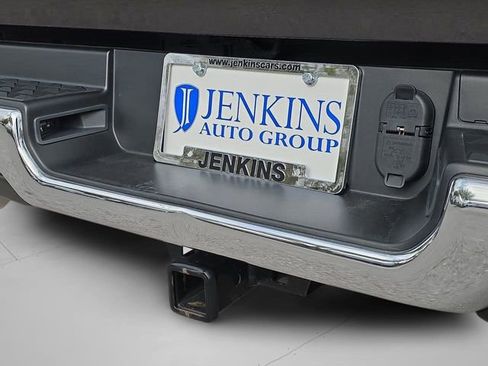 Used 2023 RAM 1500 Laramie image 17